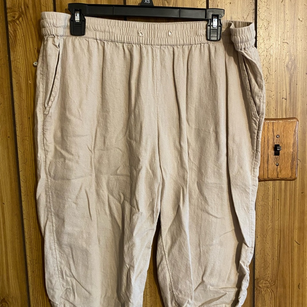 Womens D&Co Linen Pants in Light Beige
